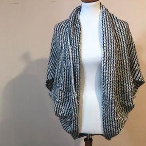 Forever 21 worn beautiful cardigan